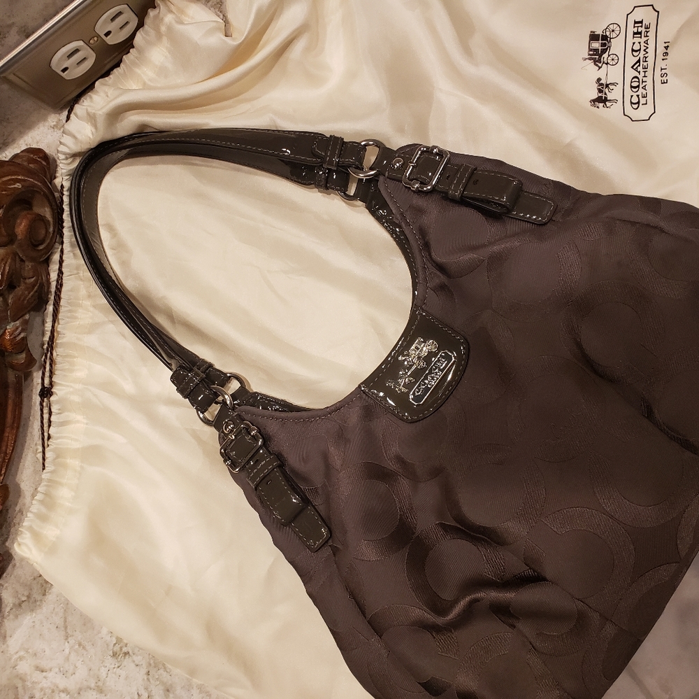 Coach Madison Maggie silver/gray hobo bag w/ dust bag